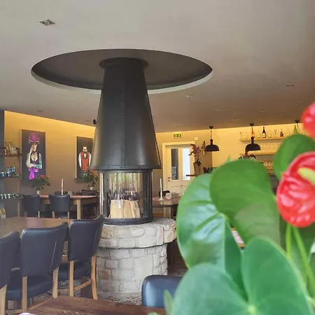 Familienresort Wiesenhof 3*